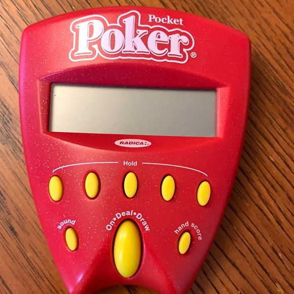 Radica 2001 Pocket Poker Handheld Electronic Game Red - Picture 3 of 7